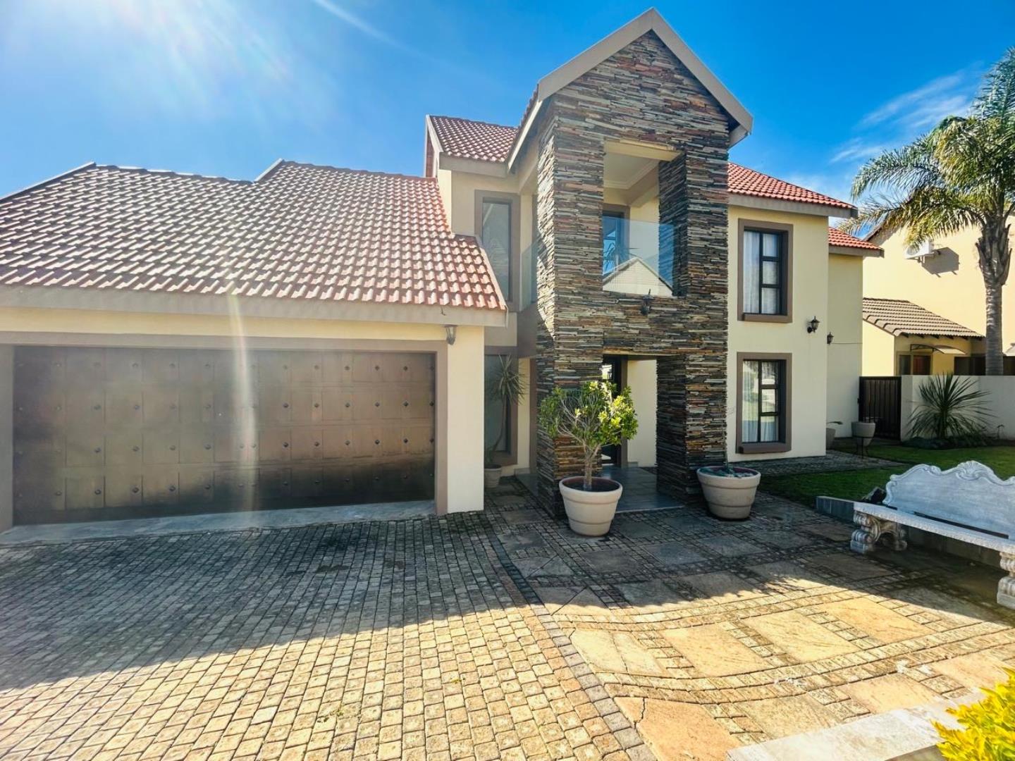 4 Bedroom House for Sale - Gauteng