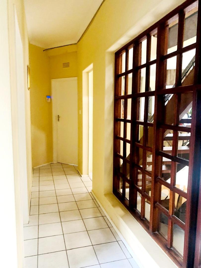 766308_4_Easton_Ave_Passage.jpg