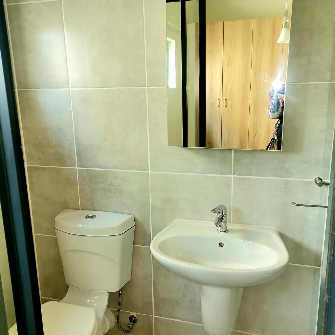 766316_Greenlee_Bathroom.jpg