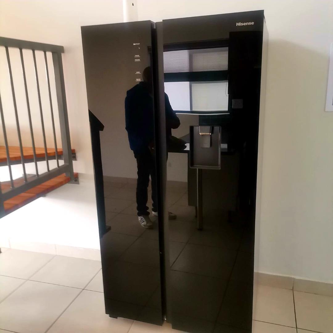 768926_103_Fridge.jpg