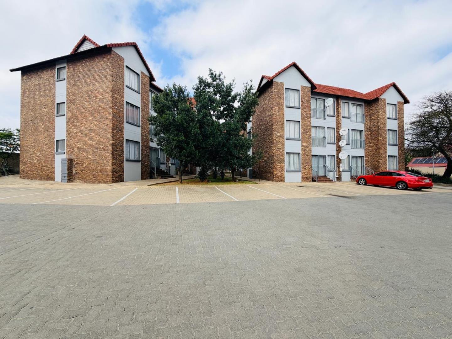 2 Bedroom Apartment for Sale - Gauteng