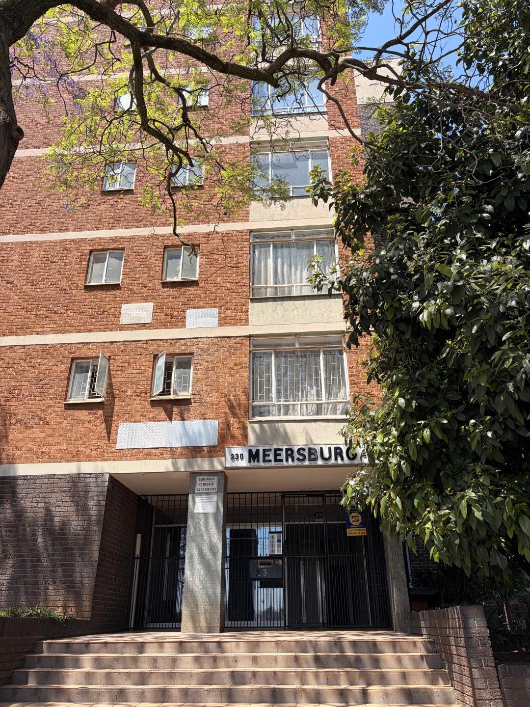 2 Bedroom Flat for Sale - Gauteng
